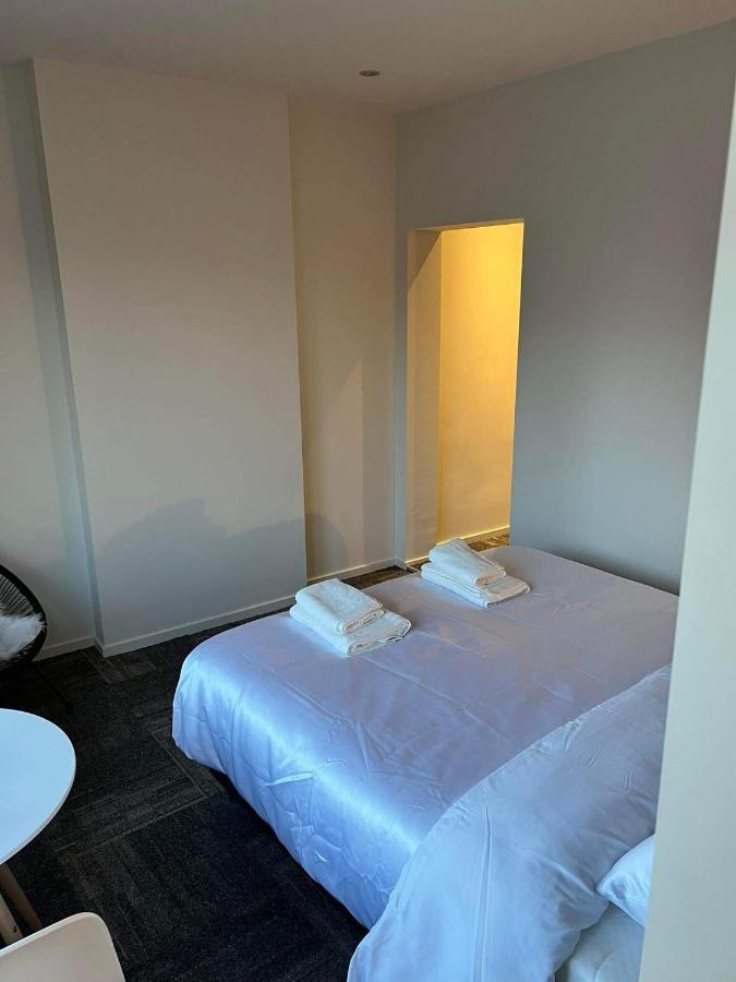 Prachtige Kamer In Centrum Brugge Met Badkamer ! Luaran gambar